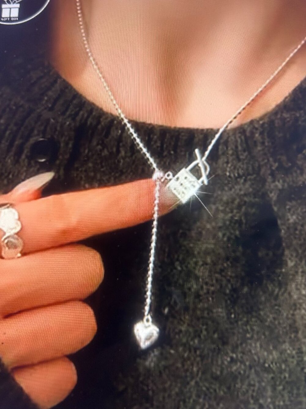 NEW! Beautiful Elegant Silver Lock Love Pull-out Necklace ~20"Long